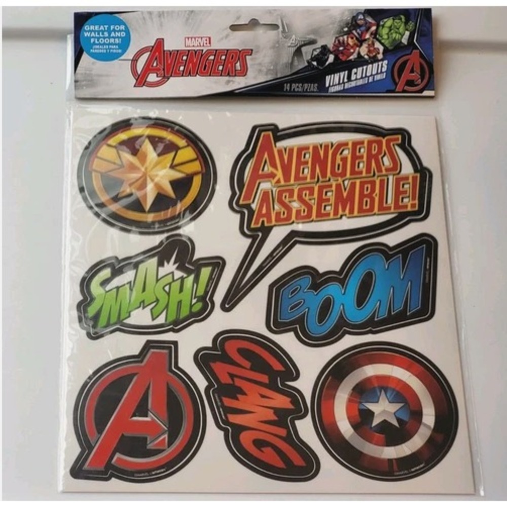 MARVEL AVENGERS VINYL CUTOUTS STICKERS 14 PCS WALL DECORATIONS nip